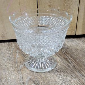 Anchor Hocking wexford footed glass bowl